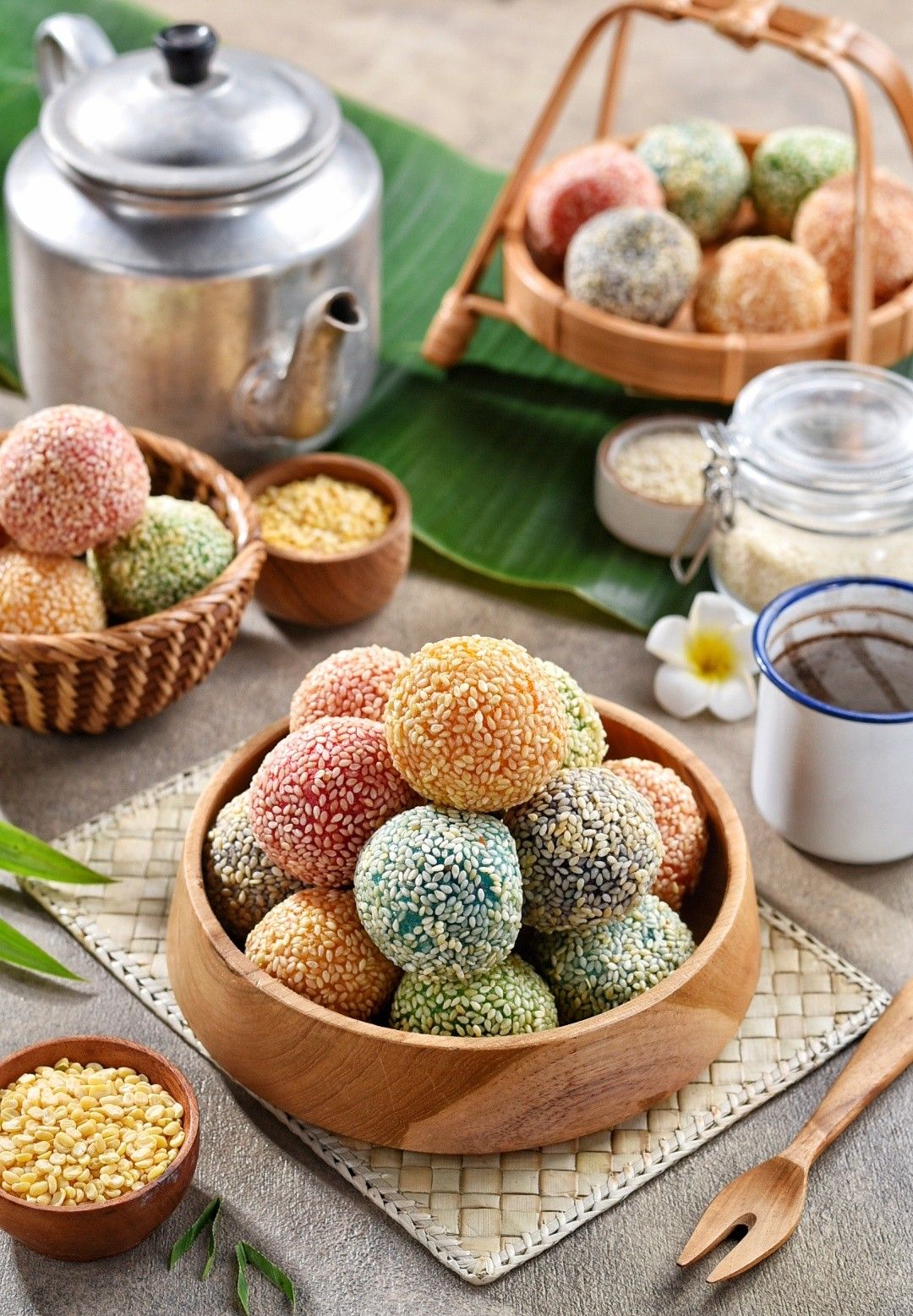 Kue Onde-onde Pelangi